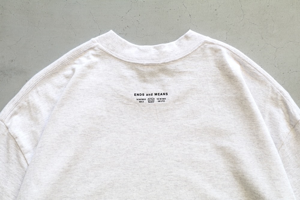 ENDS AND MEANS  (ɥɥߡ ) "FACE Tee"