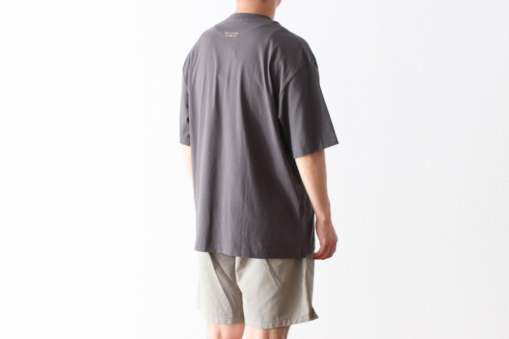 ENDS AND MEANS  (ɥɥߡ ) "FACE Tee"