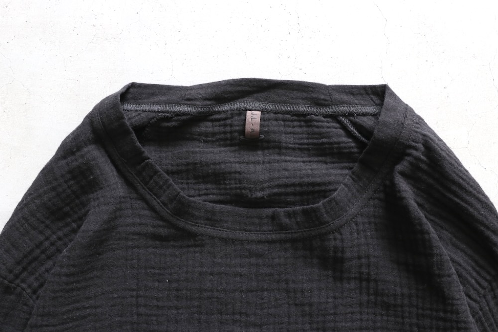 J.L-A.L (���������) "Chaise Longsleeve"