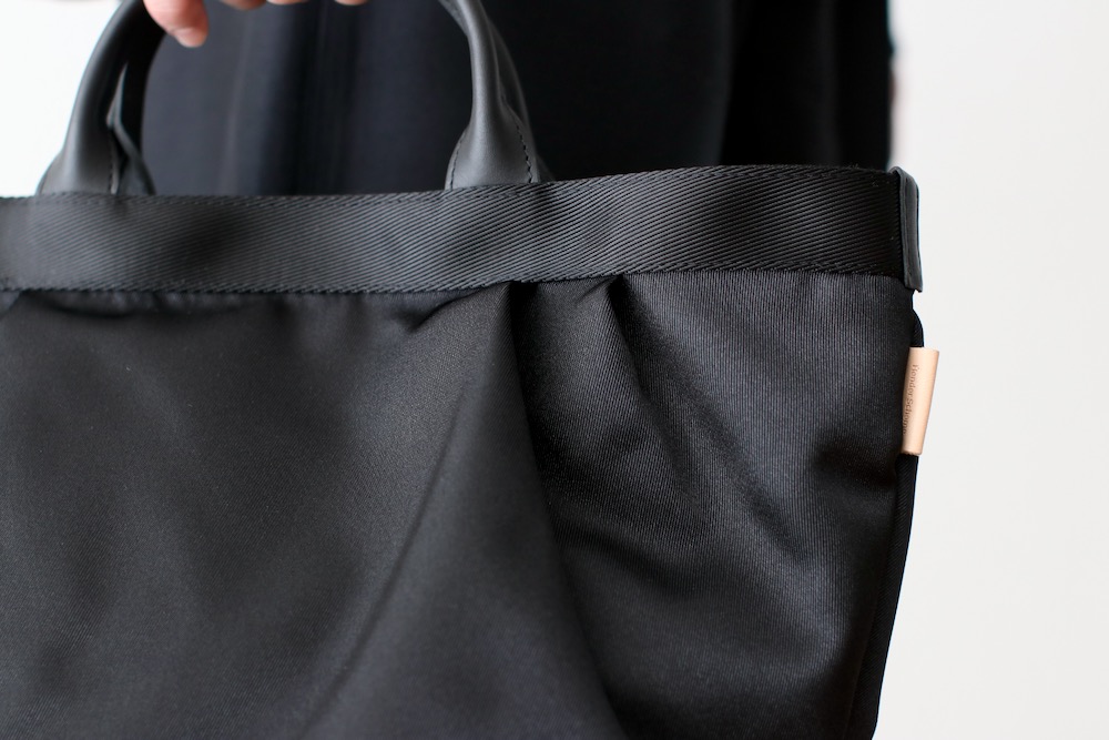 HenderScheme(���������������) "2tuck tote M"