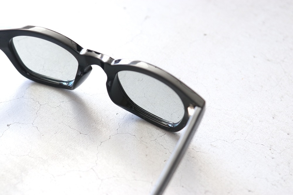 Invisible eyes(����������֥� ������) "Invisible eyes No. 017"