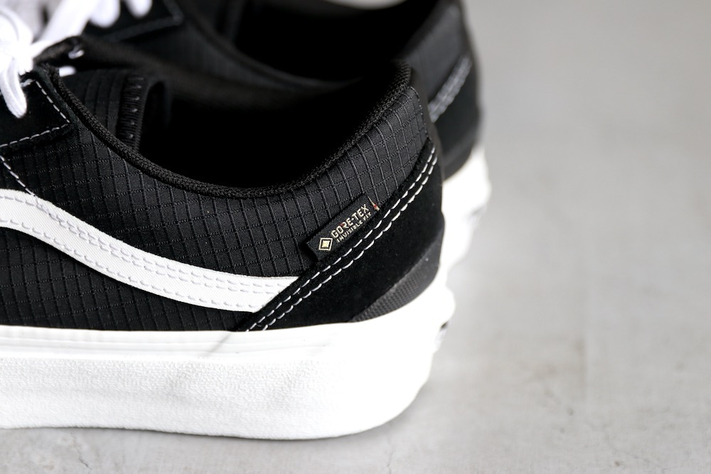 GORE-TEXVANS() "Old Skool GORE-TEX"