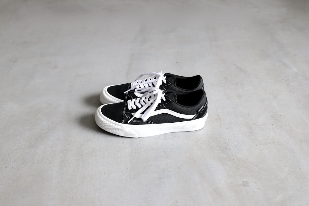 GORE-TEXVANS() "Old Skool GORE-TEX"