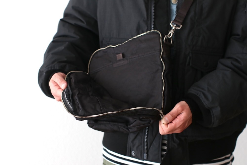 �κ�����/unisex��Porter Classic(�ݡ��������饷�å�) "SUPER NYLON SIMPLE SHOULDER BAG"
