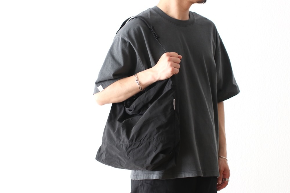 ENDS AND MEANS  (ɥɥߡ ) "Packable Shoulder Bag"