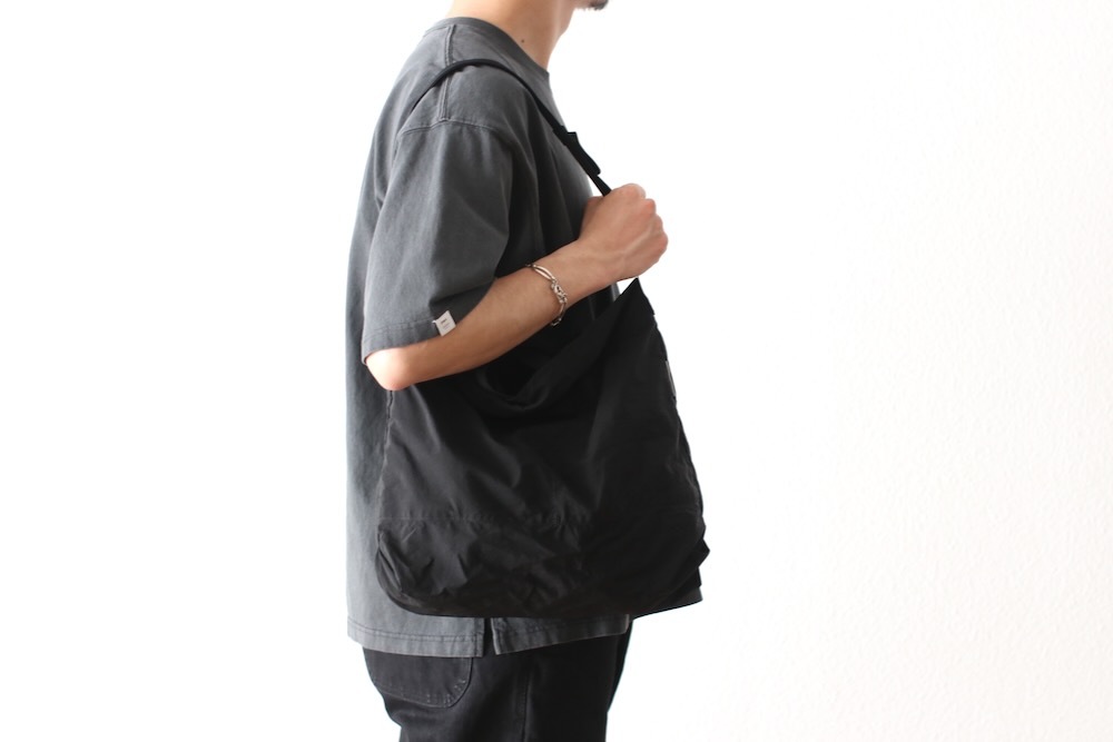 ENDS AND MEANS  (ɥɥߡ ) "Packable Shoulder Bag"