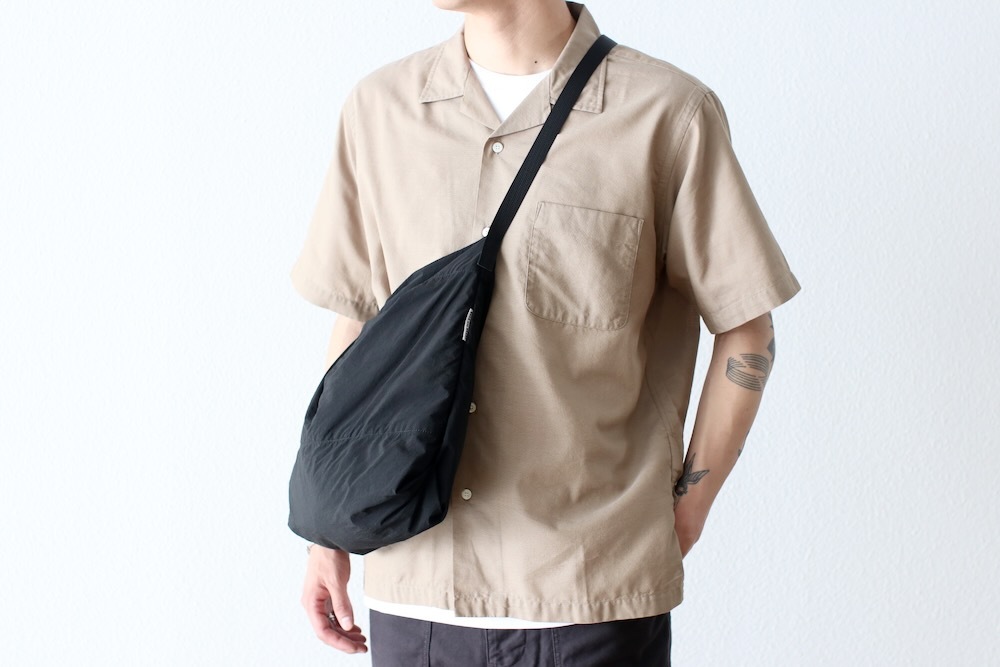 ENDS AND MEANS  (ɥɥߡ ) "Packable Shoulder Bag"