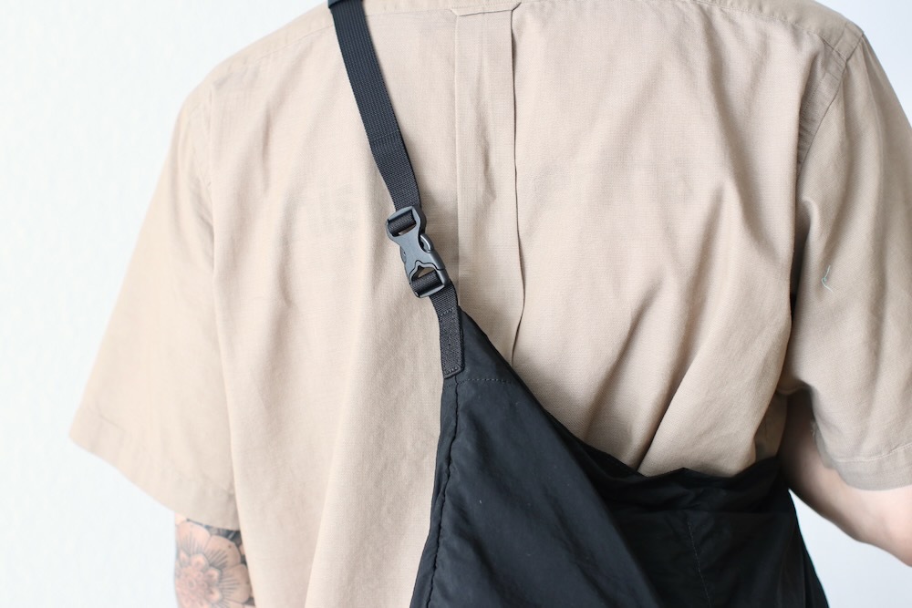 ENDS AND MEANS  (ɥɥߡ ) "Packable Shoulder Bag"