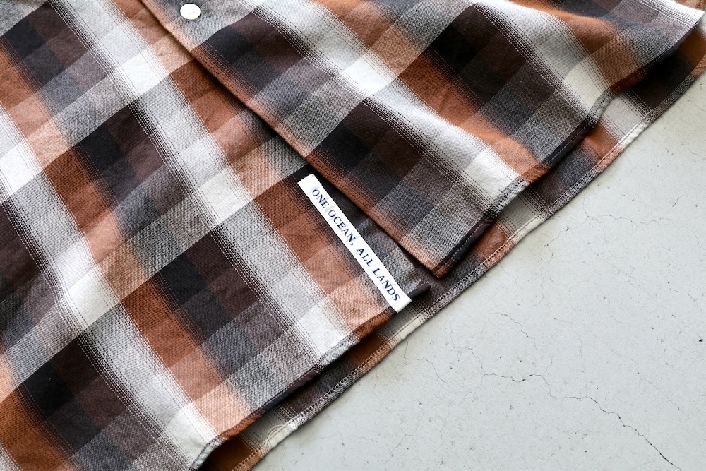 nanamica(�ʥʥߥ�) "Regular Collar Wind Shirt"