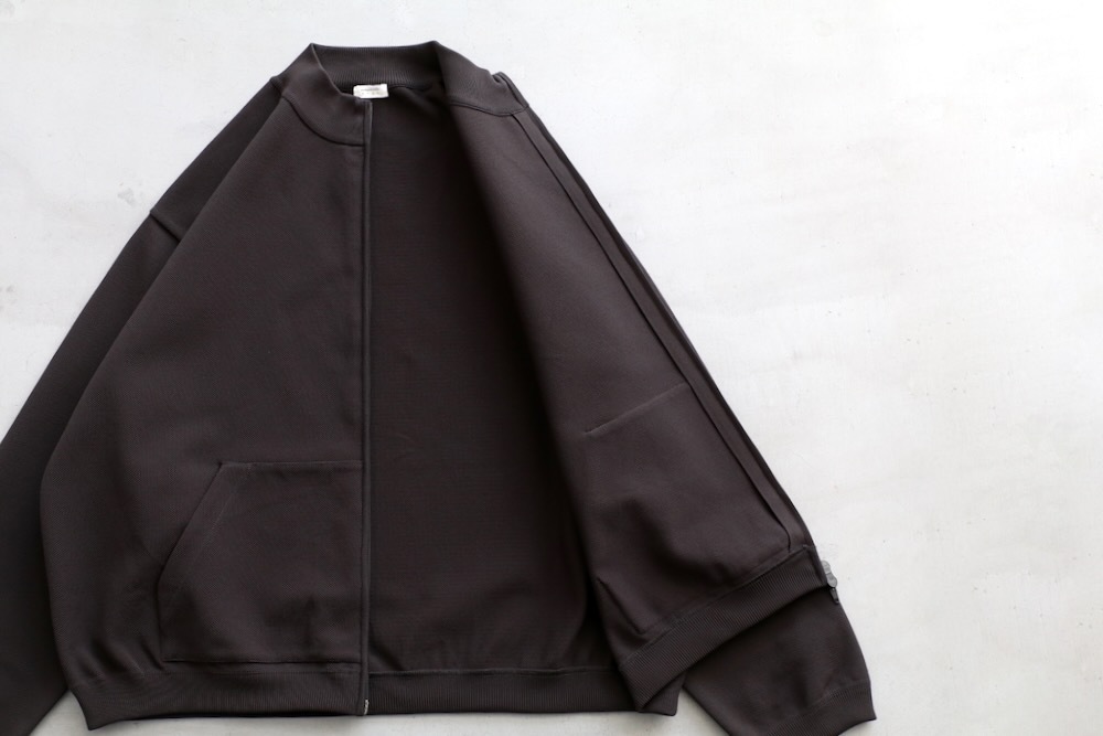 crepuscule(����ץ����塼��) "Poly Stretch Moss Stitch Drivers"
