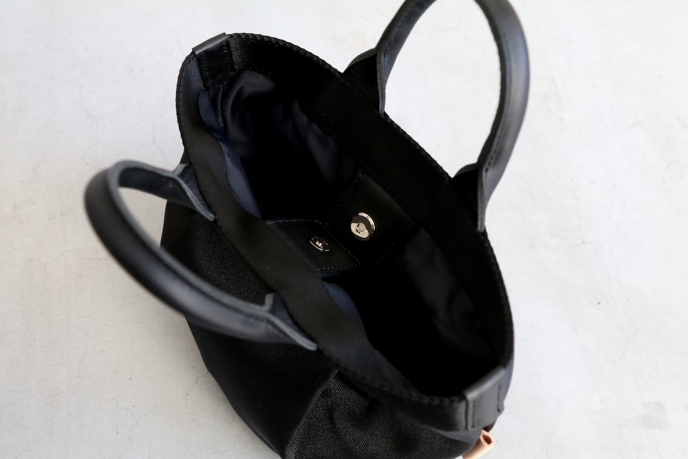 HenderScheme(���������������) "2tuck tote S"