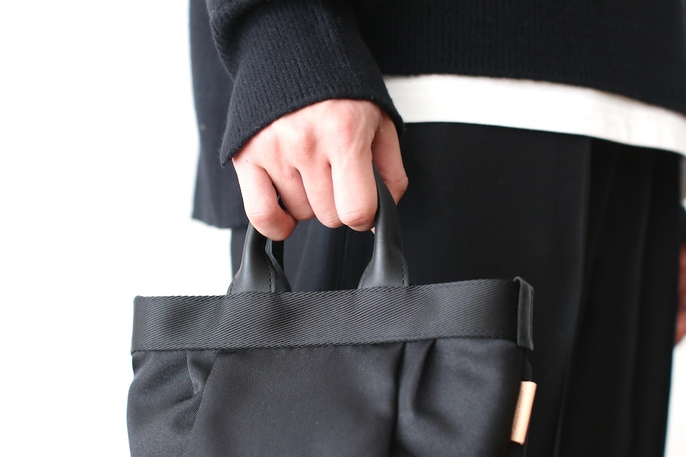 HenderScheme(���������������) "2tuck tote S"