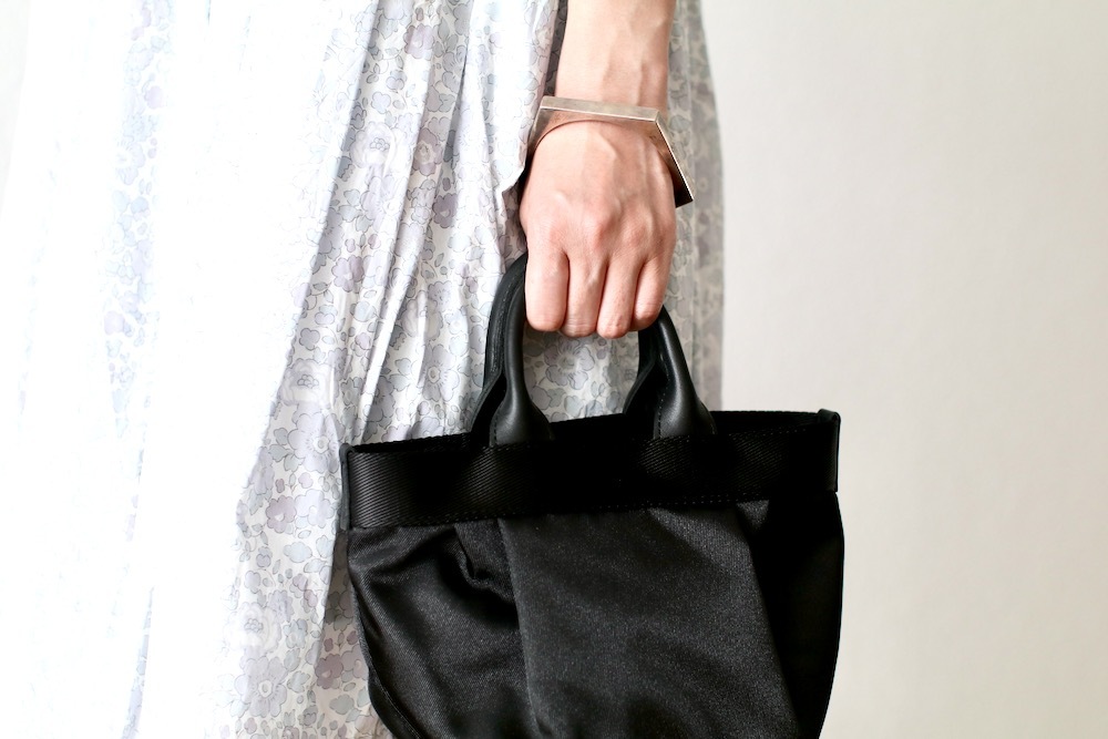 HenderScheme(���������������) "2tuck tote S"