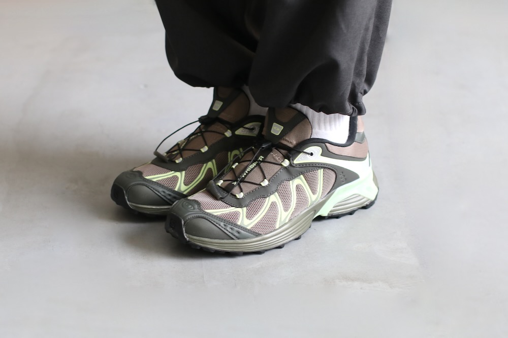 SALOMON(�������) "XT-WHISPER WALNUT / PEAT / BUTTERFLY"