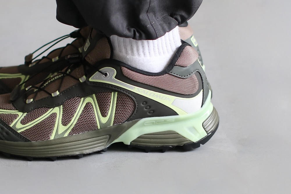 SALOMON(�������) "XT-WHISPER WALNUT / PEAT / BUTTERFLY"