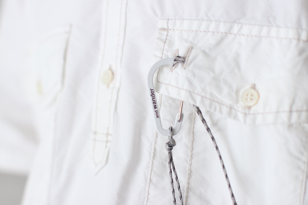 and wander(����ɥ�����) "CORDURA typewriter SS over shirt"