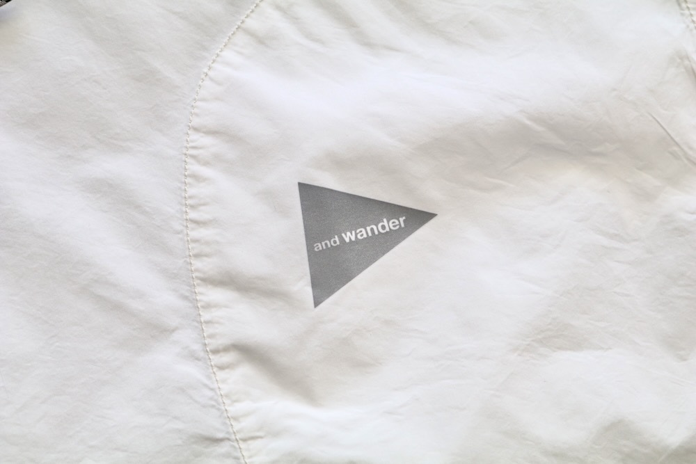and wander(����ɥ�����) "CORDURA typewriter SS over shirt"