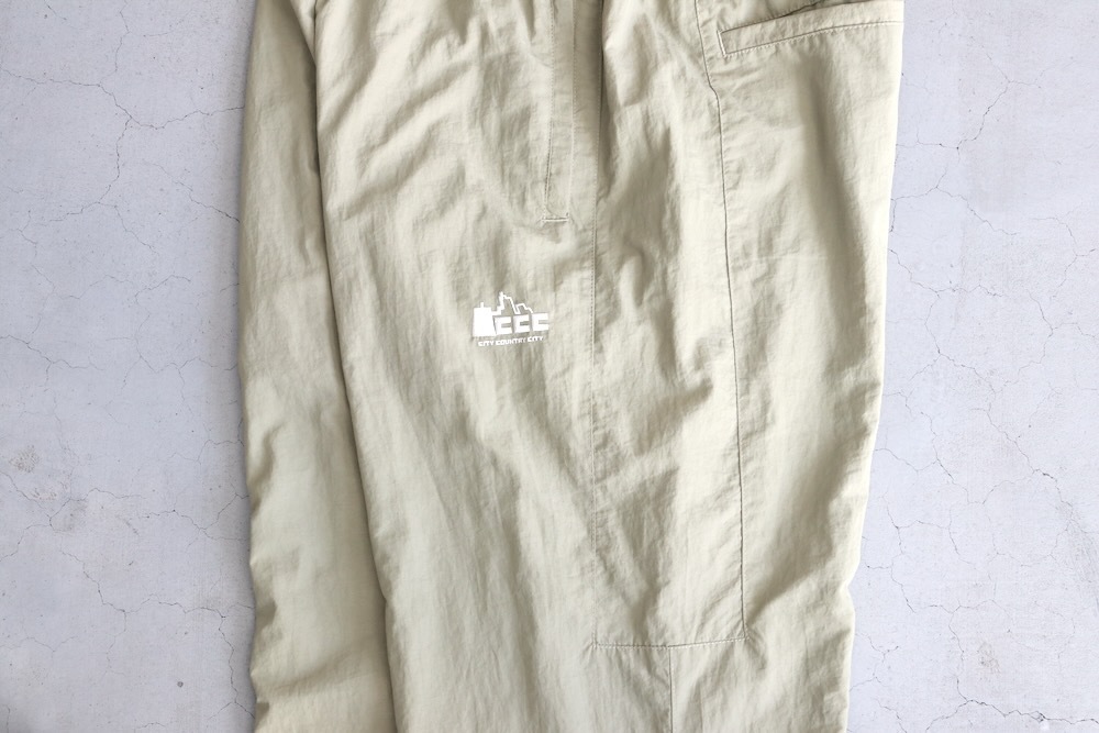 CITY COUNTRY CITY (���ƥ��� ����ȥ꡼ ���ƥ���) "SWITCHING NYLON TRACK PANTS"