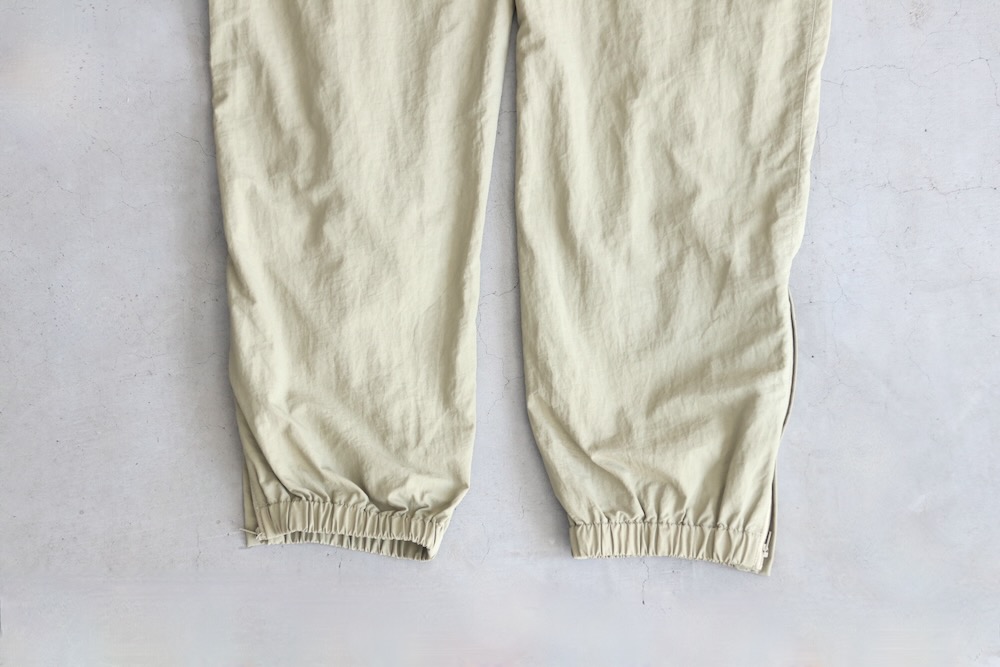 CITY COUNTRY CITY (���ƥ��� ����ȥ꡼ ���ƥ���) "SWITCHING NYLON TRACK PANTS"