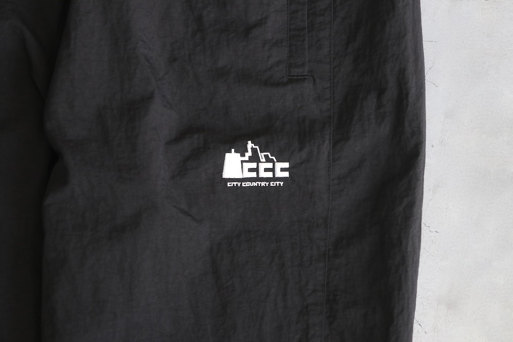 CITY COUNTRY CITY (���ƥ��� ����ȥ꡼ ���ƥ���) "SWITCHING NYLON TRACK PANTS"