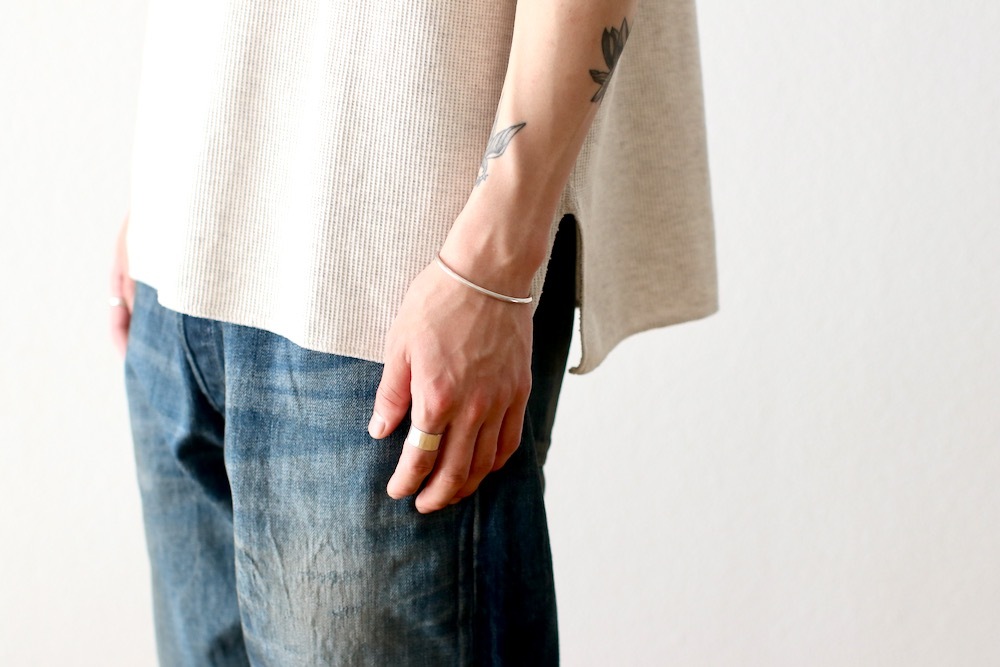 Indian Jewelry (����ǥ����� ���奨�꡼) "Silver Ring SVRG FL PL Thin -ERICKA NICOLAS BEGAY-"