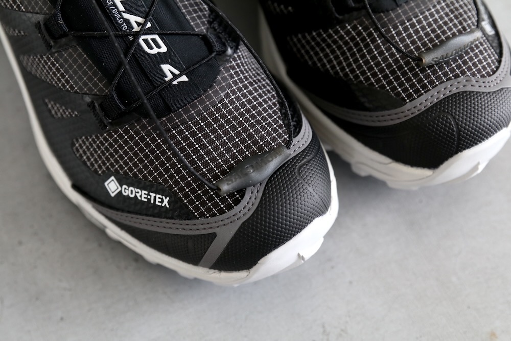 SALOMON(�������) "XT-4 OG GTX BLACK / BLACK / LUNAR ROCK"