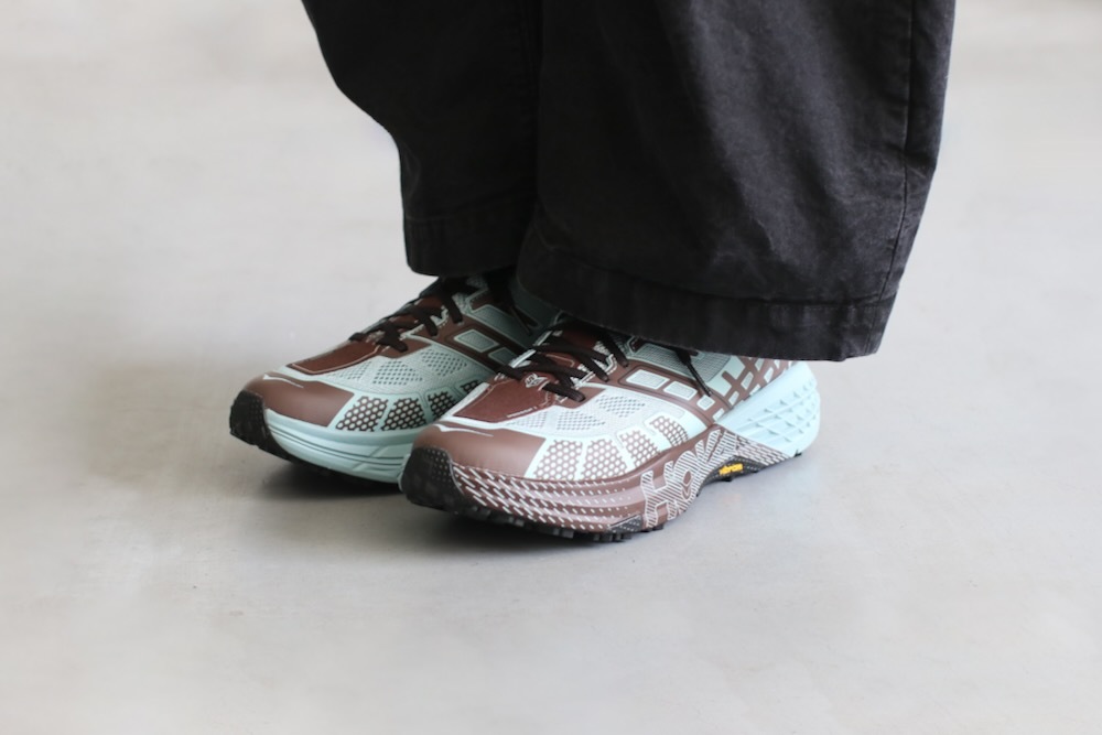 HOKA ONE ONE (ۥ  ) "U SPEEDGOAT 2" 