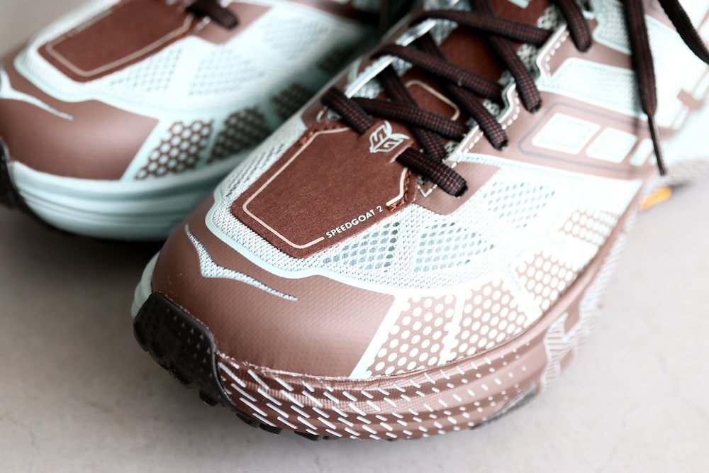 HOKA ONE ONE (ۥ  ) "U SPEEDGOAT 2" 