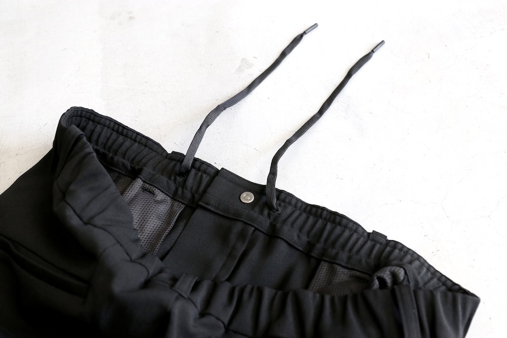 GOLDWIN (������ɥ�����) "One Tuck Straight Pants"