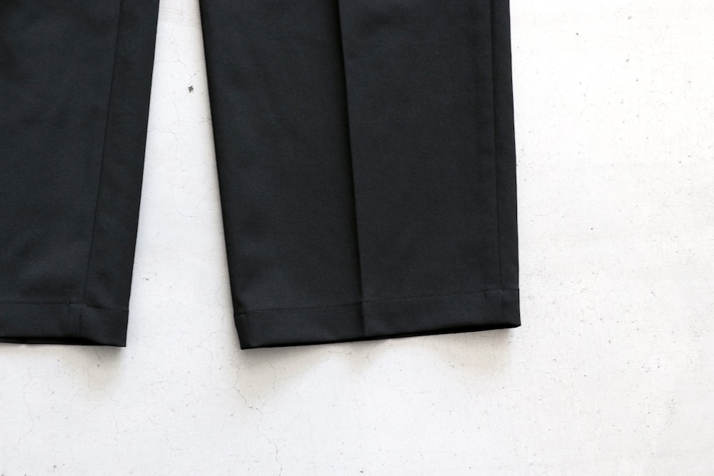GOLDWIN (������ɥ�����) "One Tuck Straight Pants"