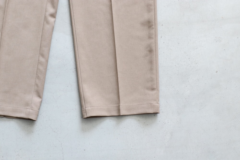 GOLDWIN (������ɥ�����) "One Tuck Straight Pants"