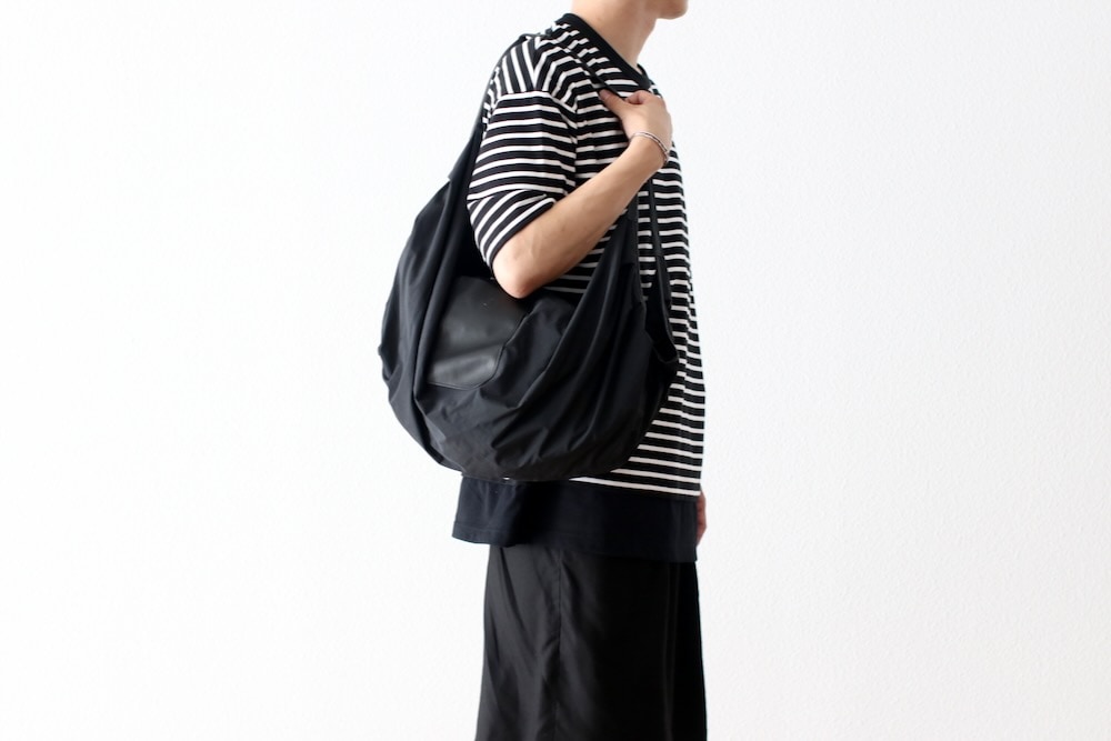 【現行品】yorozuショルダー　digital MOUNTAINコラボ限定品 現行品】yorozuショルダー digital MOUNTAINコラボ限定品 - メルカリ