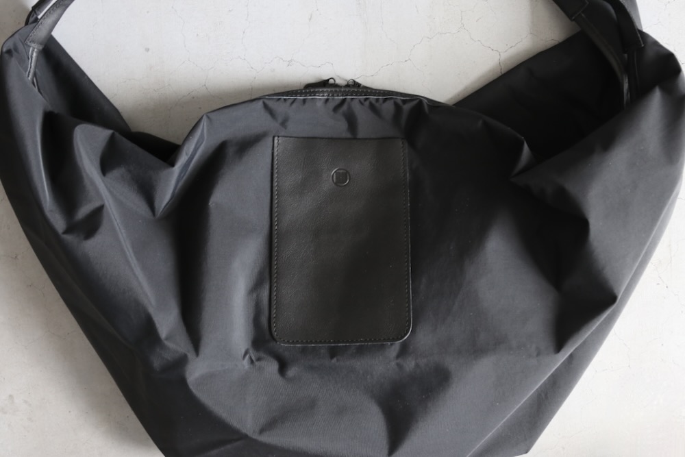 【未使用保管品】　yorozu 袴袋　ショルダーバッグ　ブラック yorozu(ヨロズ) 