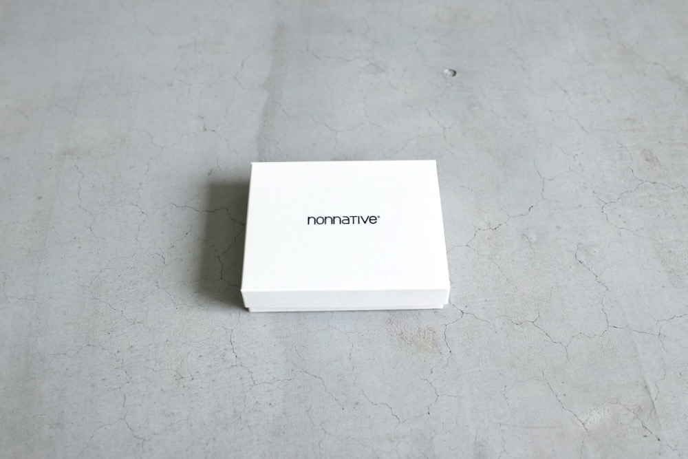 ��6.25 Release��nonnative(�Υ�ͥ��ƥ���) "HIKER MINI WALLET COW LEATHER"