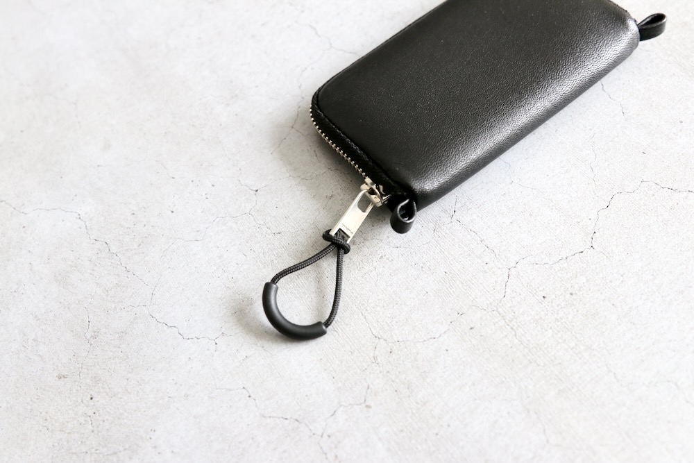 ��6.25 Release��nonnative(�Υ�ͥ��ƥ���) "HIKER MINI WALLET COW LEATHER"