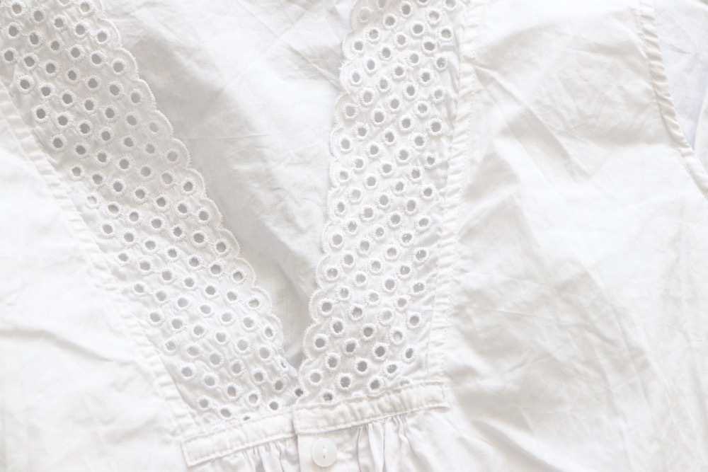 ��WOMEN'S��TOUJOURS�ʥȥ����塼�ˡ�Natural Garment Dyed Dot Lace Gilet - WRINKLE COTTON PAPER CLOTH"