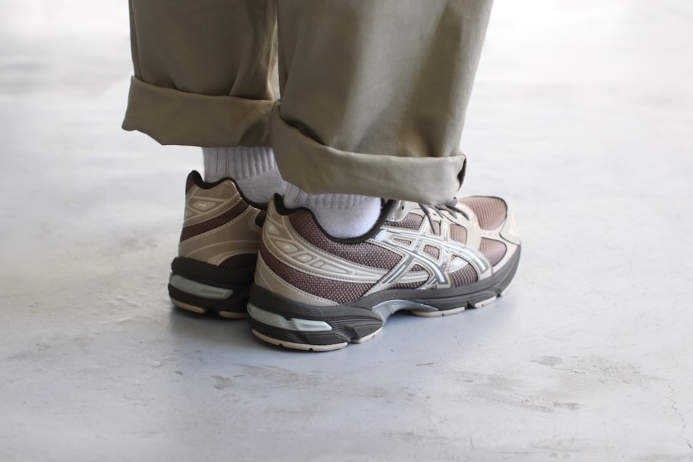 ASICS (アシックス) 