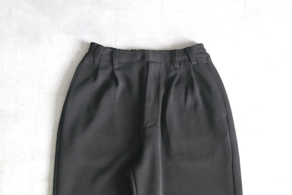 ssstein(奿) "HIGH STRETCH KNIT WIDE TROUSERS"