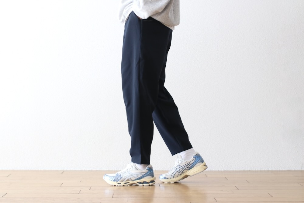 ASICS (�����å���) "GEL-KAYANO 14 Cream/Denim Blue"