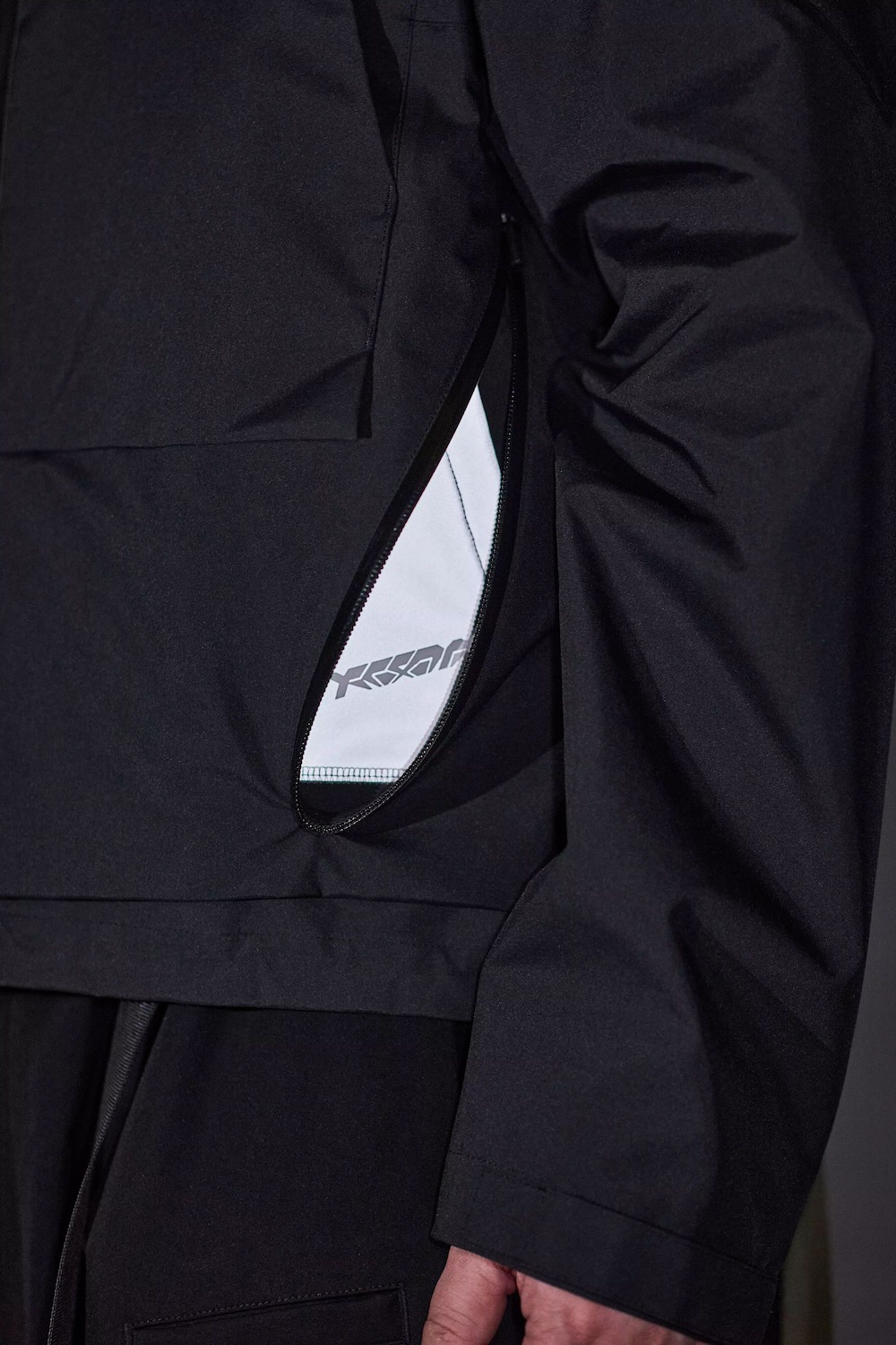 GORE-TEXACRONYM(˥) "J14-GT profile fit interops jacket -Gore-tex new Proshell 3L Cknit backer-"