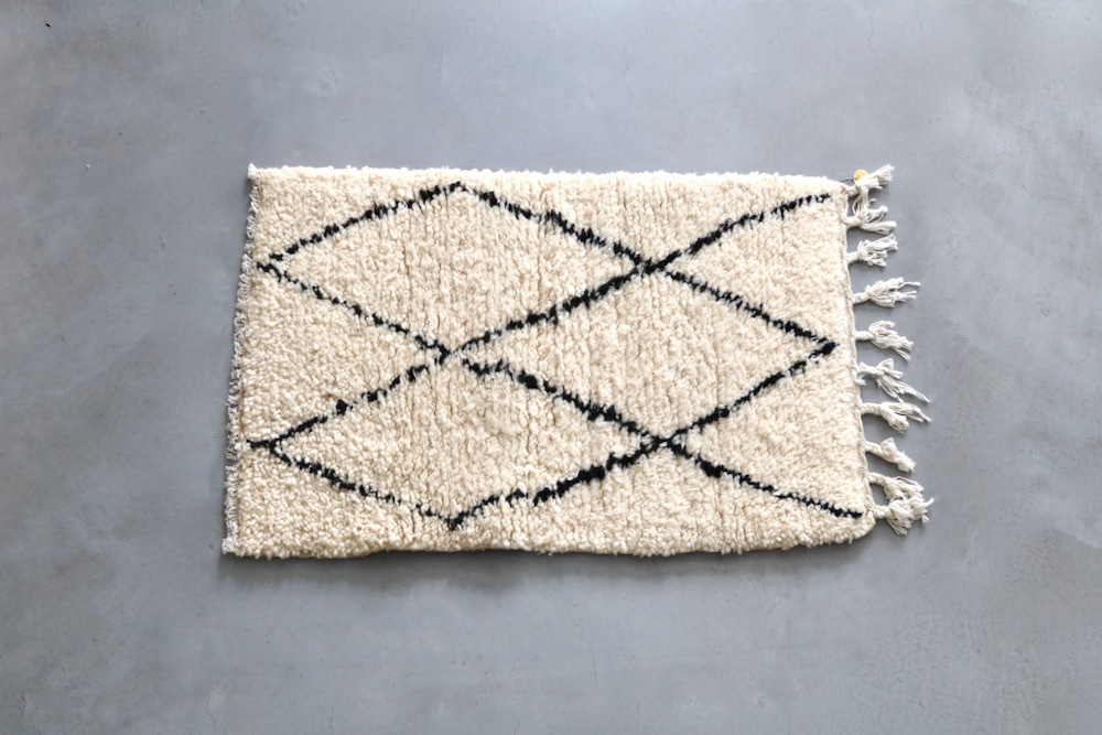 LIGHT YEARS(�饤�� ���䡼��)"MOROCCAN RUG VINTAGE BENI OUARAIN - �٥˥��� / BO1005"