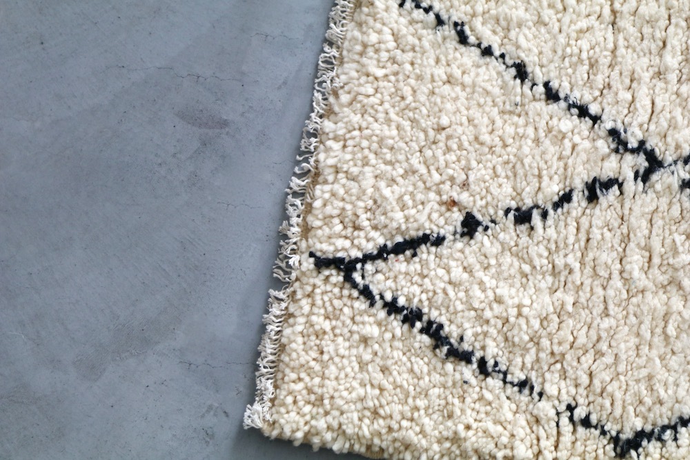 LIGHT YEARS(�饤�� ���䡼��)"MOROCCAN RUG VINTAGE BENI OUARAIN - �٥˥��� / BO1005"