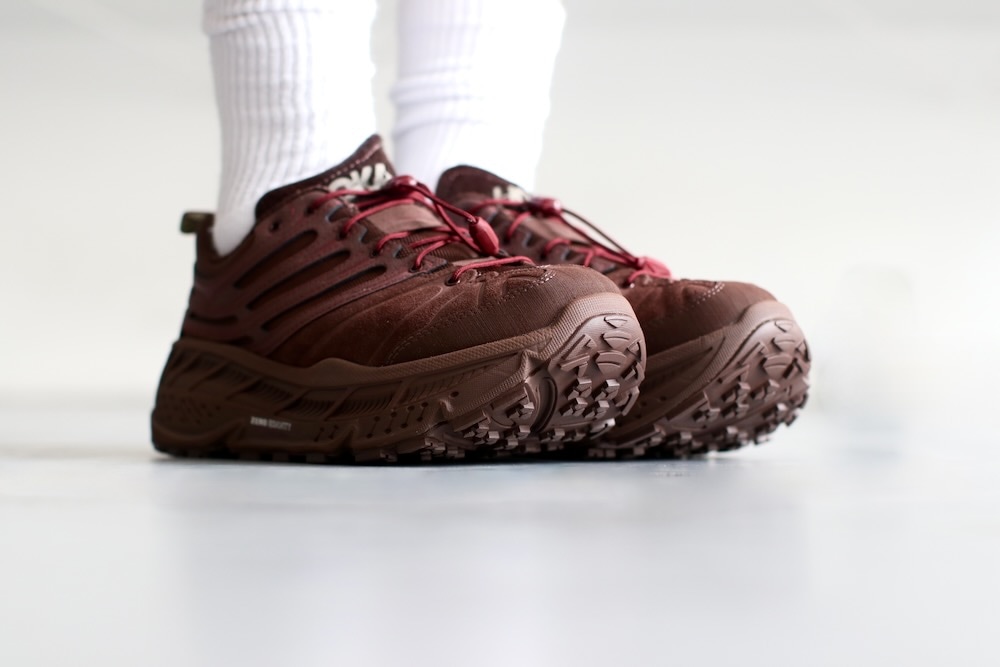 HOKA ONE ONE (ホカ オネ オネ) 