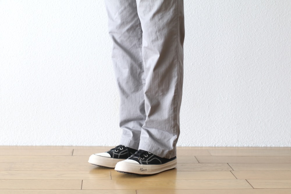 nonnative(�Υ�ͥ��ƥ���) "OFFICER CHINO TROUSERS COTTON DOBBY STRIPE PIGMENT DYE"