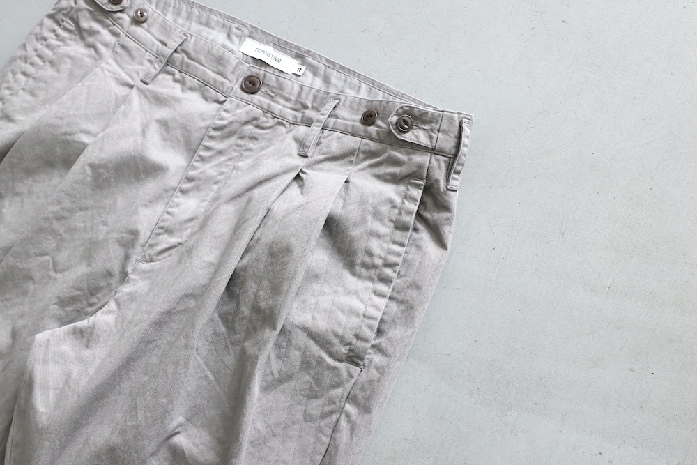 nonnative(�Υ�ͥ��ƥ���) "OFFICER CHINO TROUSERS COTTON DOBBY STRIPE PIGMENT DYE"