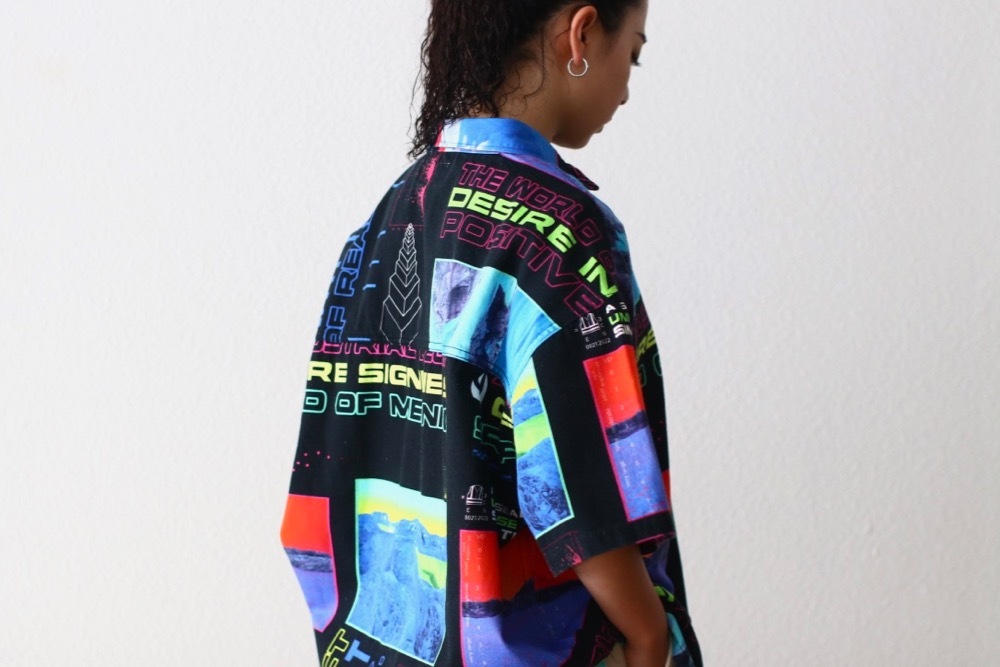 C.E(��������) "S.O.M SHORT SLEEVE SHIRT"