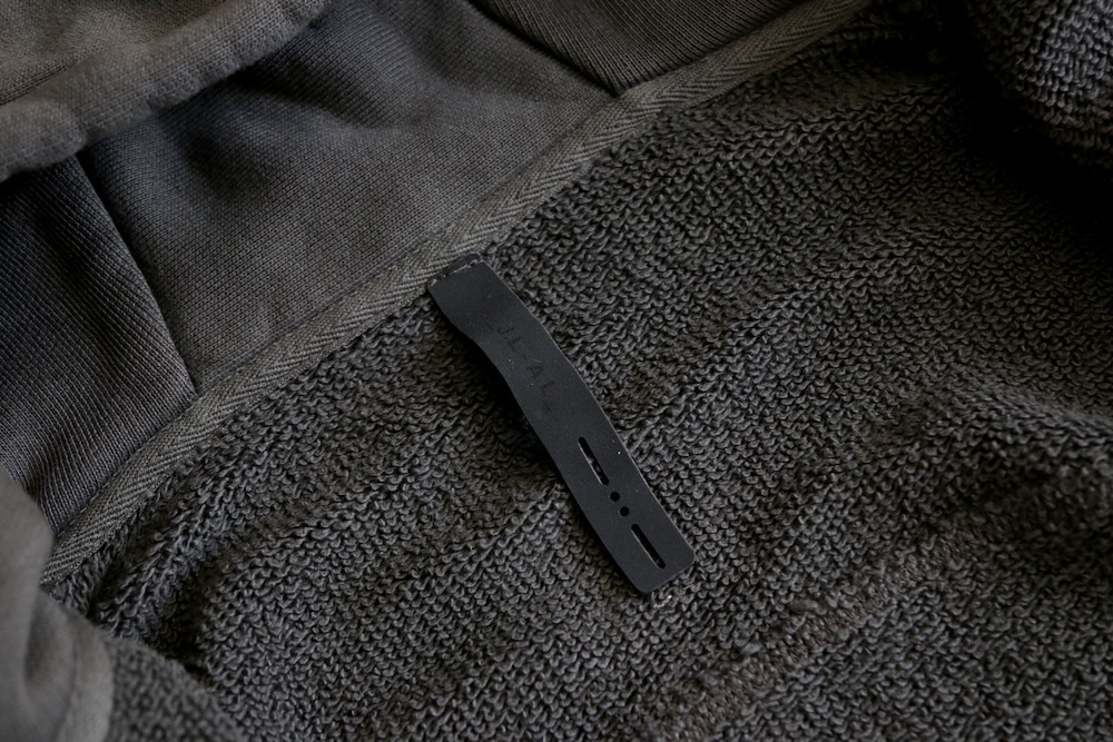 J.L-A.L () "Lave Hoodie"