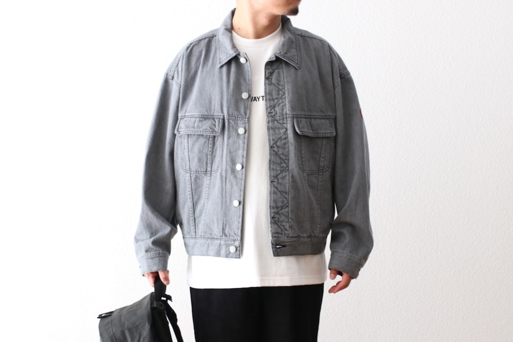 ジャケット・アウター C.E Washed Black Denim Trucker Jacket C.E(シーイー) 
