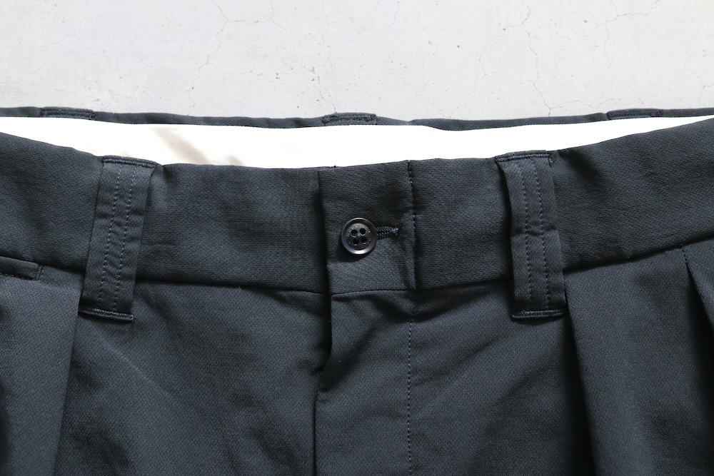 [20%OFF] nanamica(�ʥʥߥ�) "ALPHADRY Double Pleat Shorts"