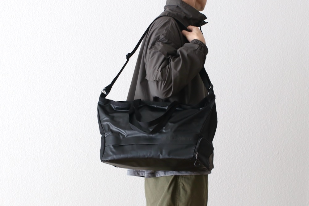 ��1.29 0:00 Release��SALOMON(�������) "EXTENDED TOTEBAG BLACK"